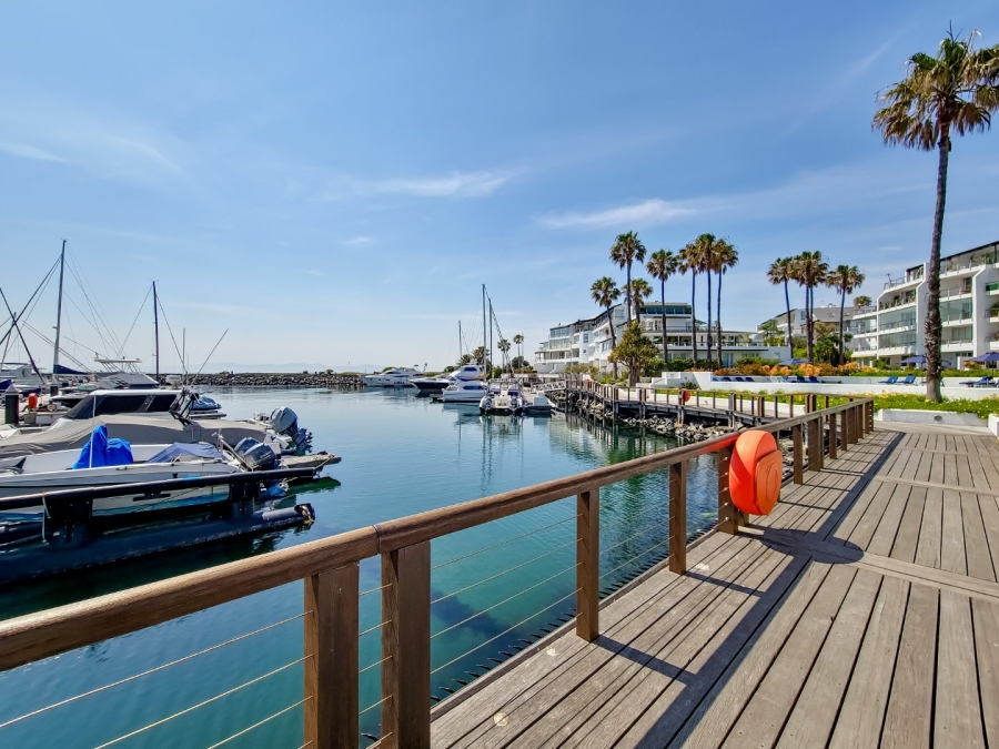 3 Bedroom Property for Sale in Mouille Point Western Cape